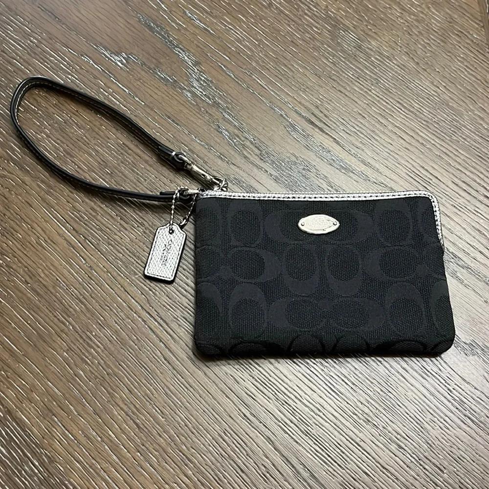 Coach black signature silver metallic leather edge wristlet